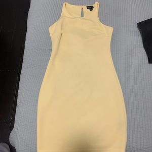 Cute yellow dress perfect for easter!
